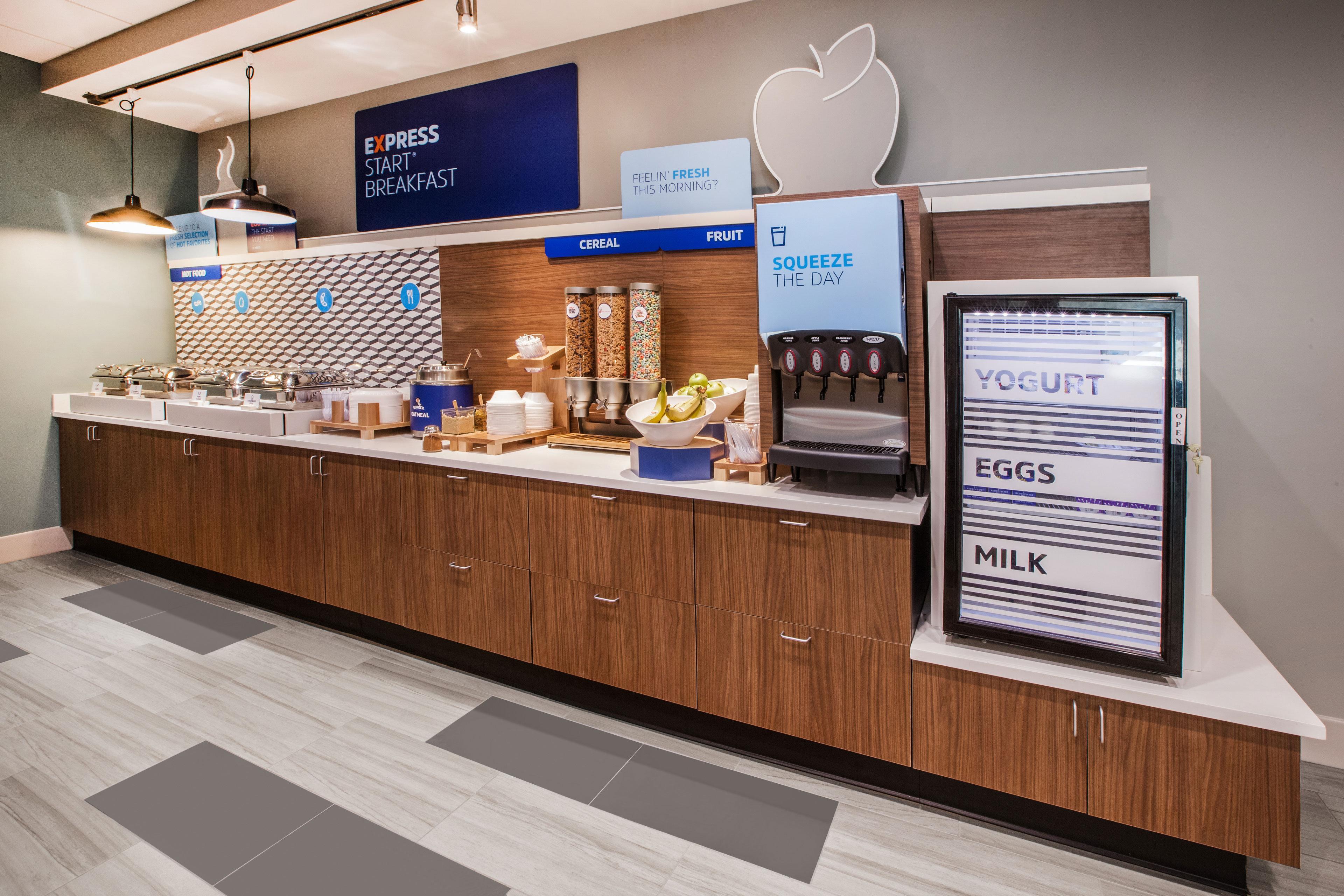 Holiday Inn Express - Mccook By Ihg Exterior foto